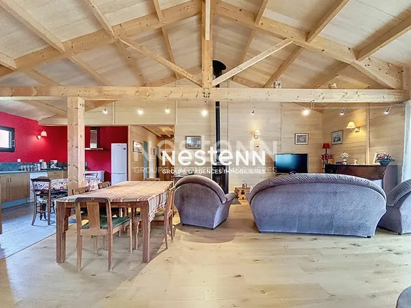 Maison bois de plain pied avec vue Pyrénées 129 m² garage