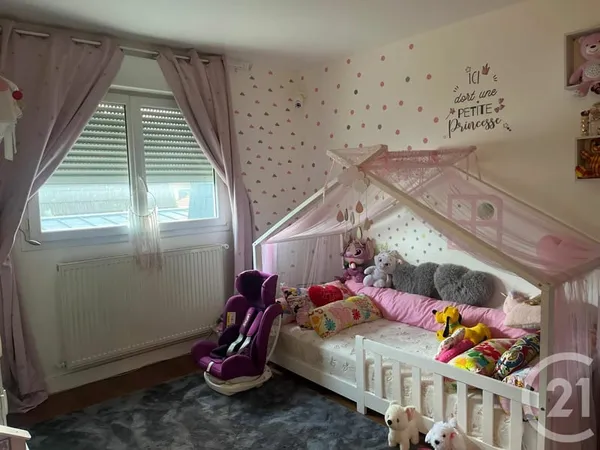 Maison 8 pièces 293 m²