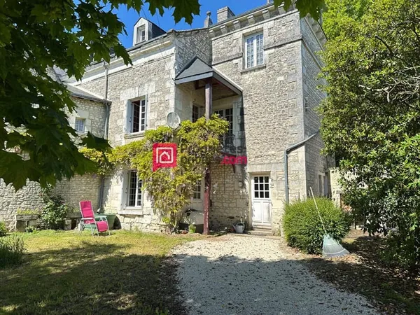 Maison Proche Chinon 5 pièce(s) 190 m2