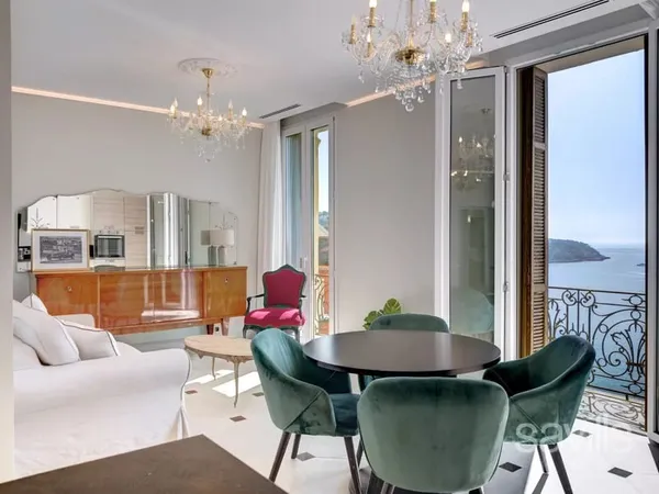 Dernier étage dans la villa - vue mer panoramique