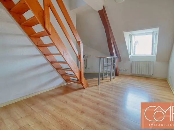A VENDRE APPARTEMENT T1 BIS / T2 - EN DUPLEX - 20,12M² (33,45M² AU SOL) - DERNIER ETAGE AVEC ASCENSE