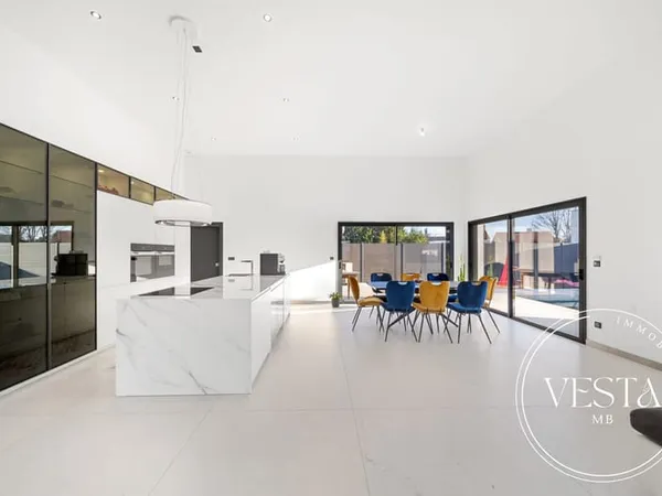 MAISON 6 PIECES FAUVERNEY