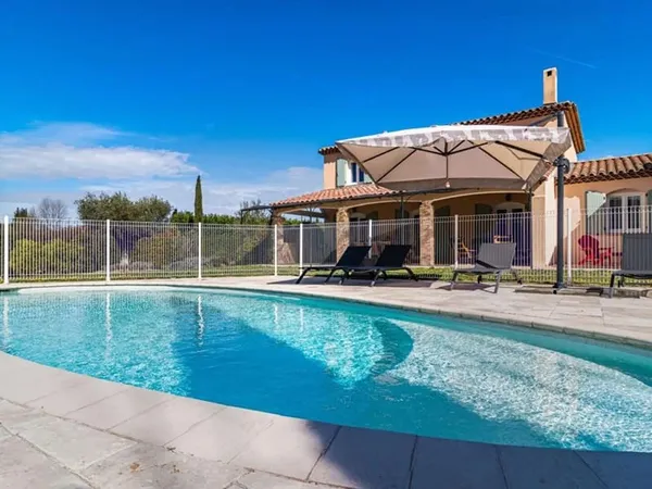 Magnifique propriété au calme - 200m² - Carcès