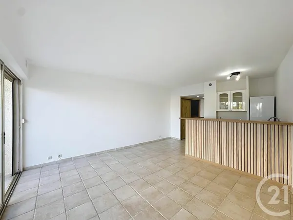 Studio 1 pièce 31 m²