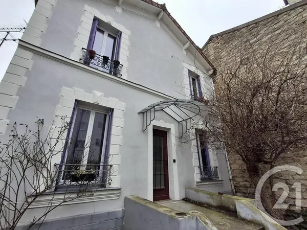 Maison 10 pièces 106 m²