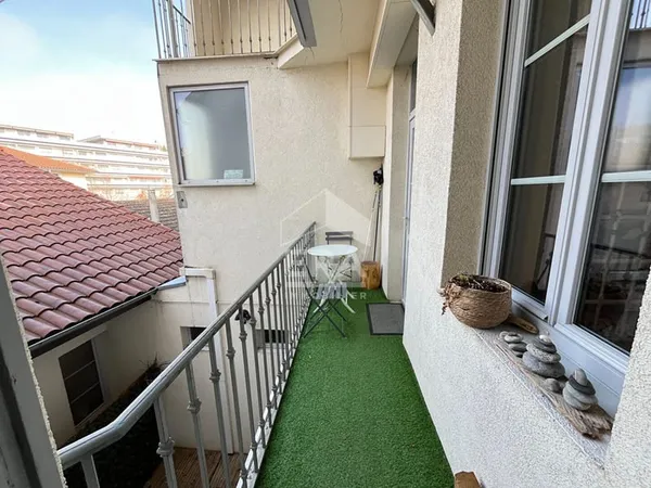 A vendre Hyper centre Bourg en Bresse Appartement 3 pièce(s) 85 m2, cave