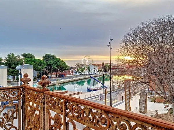 Appartement Vente Frontignan 8p 243m² 497000€
