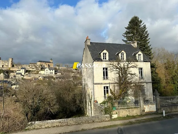 A VENDRE - Maison avec terrain attenant - BERTHOLENE