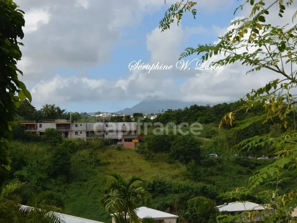 Terrain à bâtir - La Trinité 97220 - 2245 m² - 220 000 €