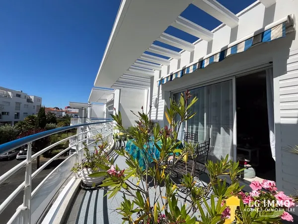 Magnifique T3 traversant, Royan Centre