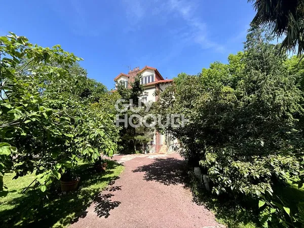 Maison et villa de prestige Vente Malaunay 11p 315m² 670000€