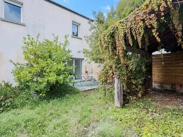 Maison à vendre à Talence - 5 pièces, 3 chambres, proche commodités