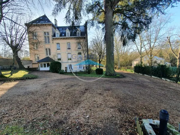 Appartement Meublé Morancez 5 pièce(s) 170 m2