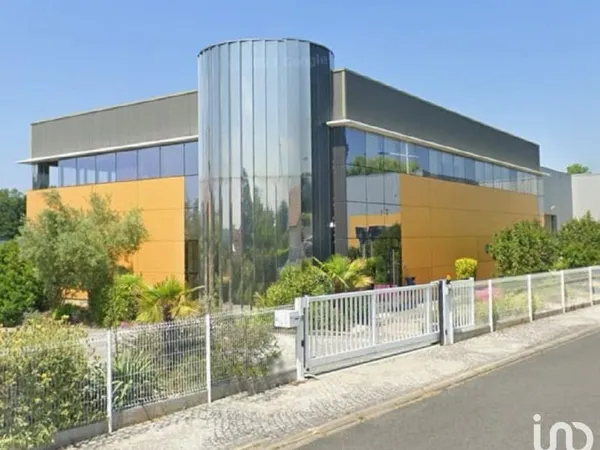Local commercial 2026 m²