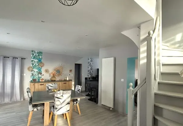 Maison située dans quartier calme