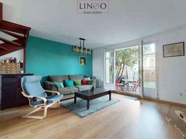 EXCLUSIVITE - THIAIS - QUARTIER APPOLONIA - MAISON DE VILLE - 4 PIECES - 3 CHAMBRES - 1 BUREAU - BOX