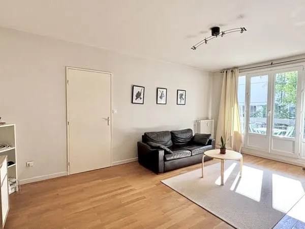 T2 meublé - 86 Rue Pierre Valdo
