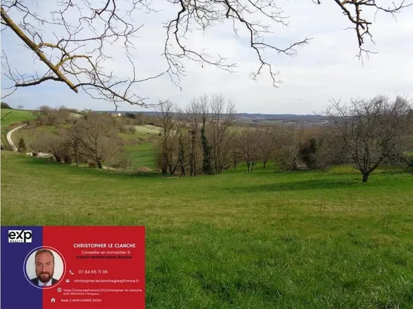 Terrain constructibe de 5897 m², superbes vues, au calme