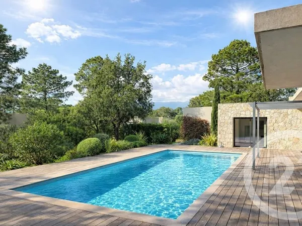 Maison 5 pièces 165 m²