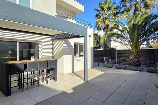Maison Vente Sète 5p 122m² 655000€
