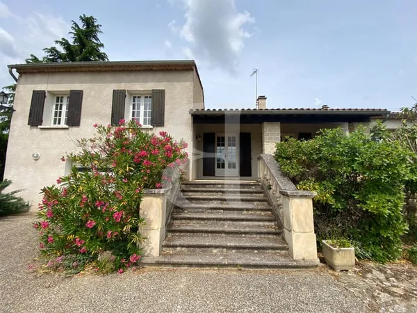 Charmante villa avec jardin attenant à Carpentras