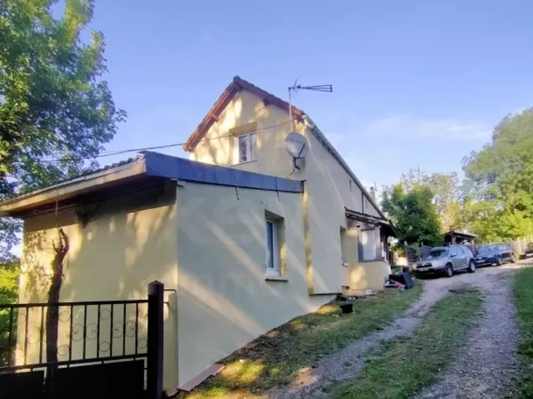 TOUCY (89130) - Maison 5 pièces 115 m2 - 2271 m2 de terrain