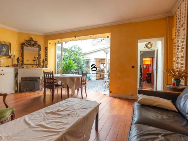 COEUR BUTTE AUX CAILLES - MAISON DE VILLE (192 m2) - 7 PIÈCES -