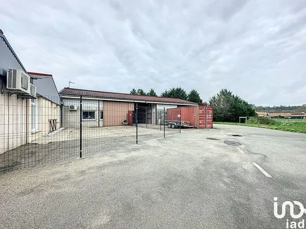 Bureaux 220 m²