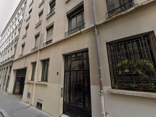 11 RUE BOISSAC