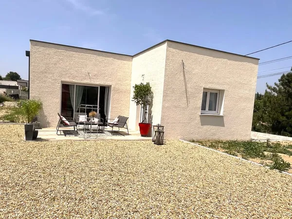 A VENDRE VILLA DE PLAIN PIED JARDIN LIMOUX