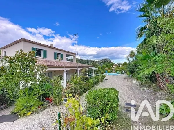 Vente Maison traditionnelle 6 pièces