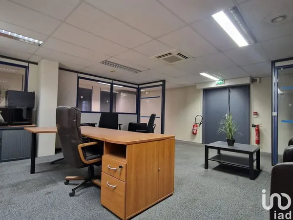 Bureaux 275 m²
