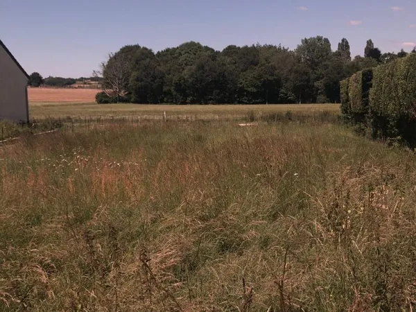 Terrain à bâtir de 400 m² à DAMMARTIN-EN-GOELE (77)