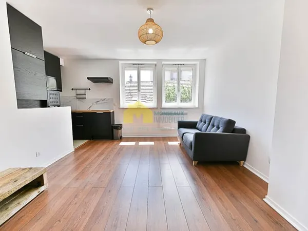 STUDIO -CENTRE-VILLE - MEUBLE-