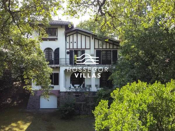 Villa GAZTELU