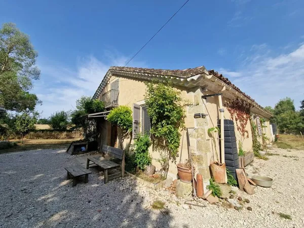 Jolie maison Gasconne située en campagne à 20min d'Auch
