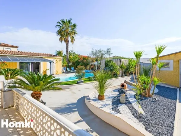 Maison/Villa T5 de 140m2 à Uchaud 30620