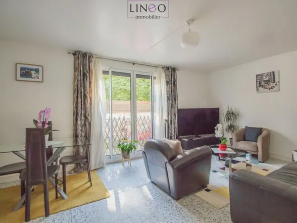 CHOISY LE ROI - ROUGET DE L'ISLE - APPARTEMENT 4 PIECES 78.36M² - CAVE - STATIONNEMENT LIBRE