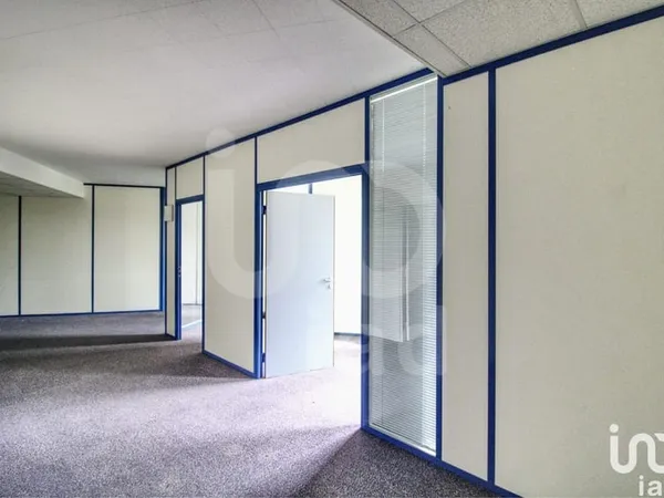 Bureaux 397 m²