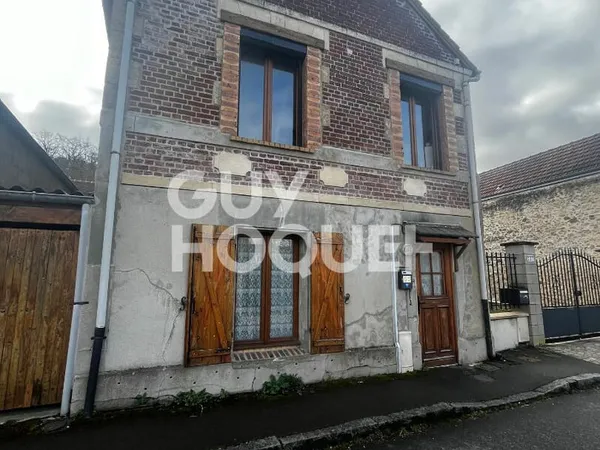 Charmante Maison à Vendre à Saint Sauveur - Idéale pour Investisseurs