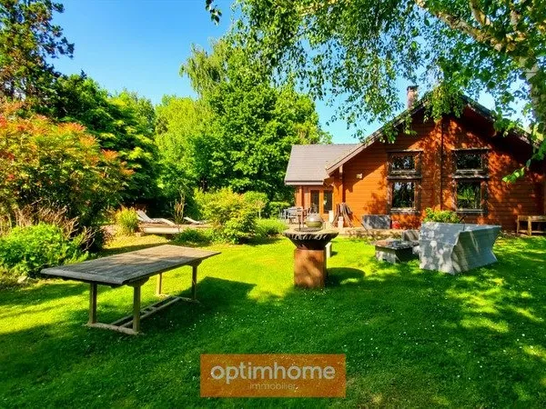 MAISON EN BOIS MASSIF HONKA 175 m² SEMI PLAIN-PIED AVEC BEAU JARDIN
