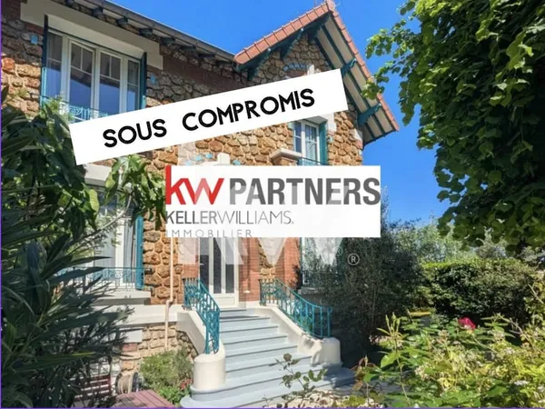 VENTE d'une maison de 7 pièces (139 m²) à SAINT-GRATIEN