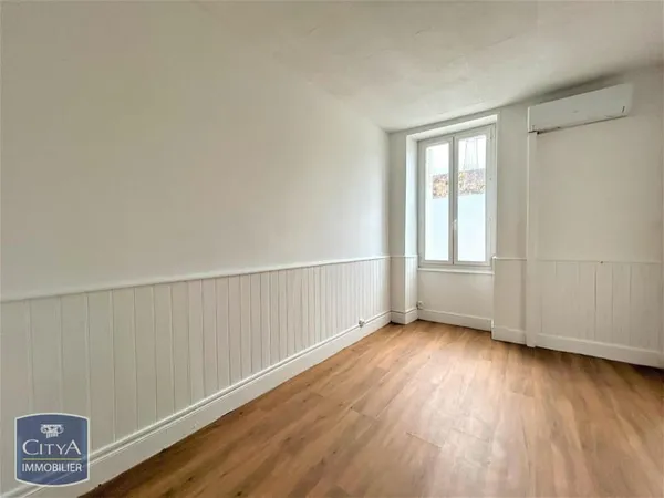 Studio 1 pièce 18 m²