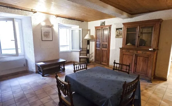 Appartement 2 chambres proche de la place Porta