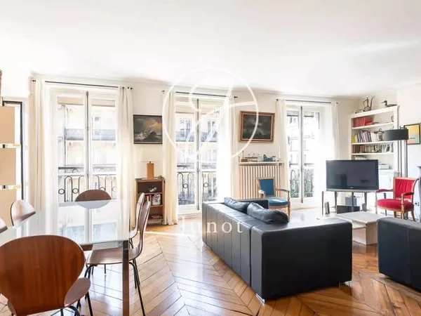Paris 4 / Marais : superbe 3/4 pièces avec ascenseur