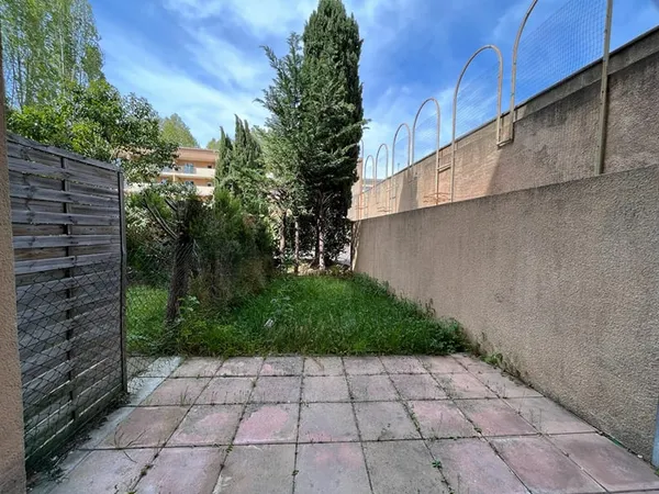 Location Appartement 1 pièce non meublé