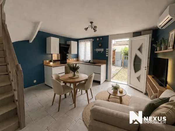 MAROMME - Centre ville au calme / Maison rénovée avec extérie