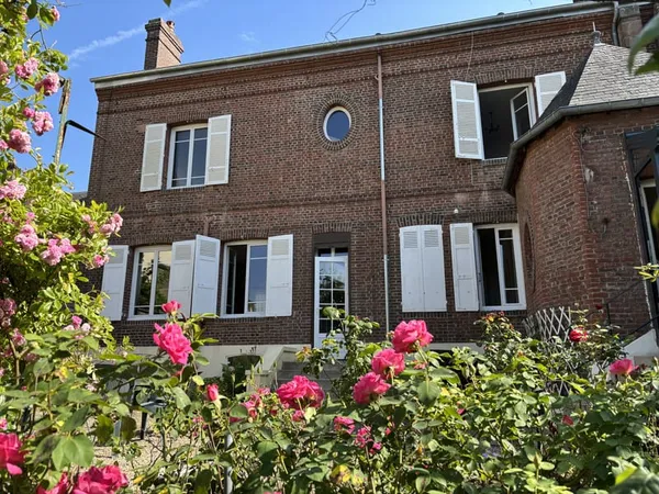 MAISON AU COEUR DE LISIEUX