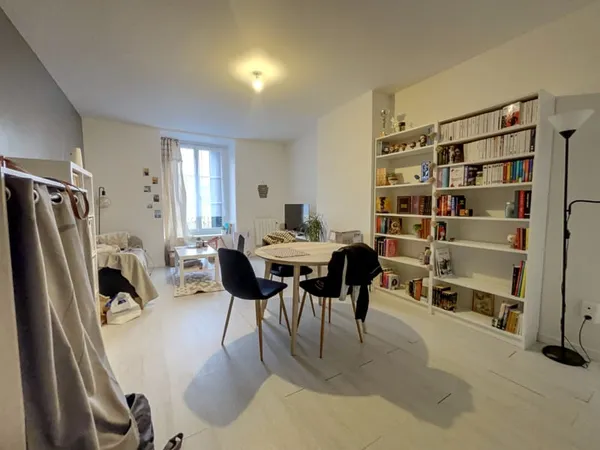 Appartement T2 à Marines