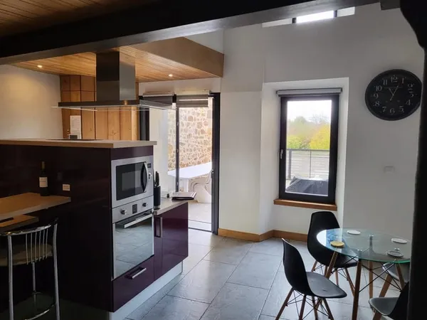 Élégante maison de ville conçue par un architecte avec potentiel de revenus